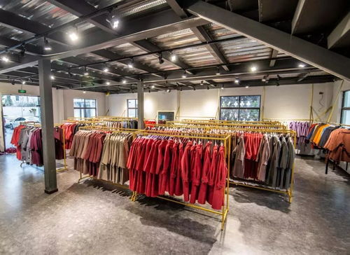 宁波服装厂搬迁清仓 上千款羊绒大衣、羽绒服99元起限时抢购